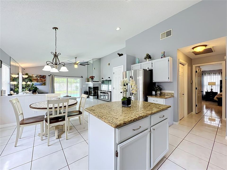 For Sale: $445,000 (4 beds, 2 baths, 1945 Square Feet)