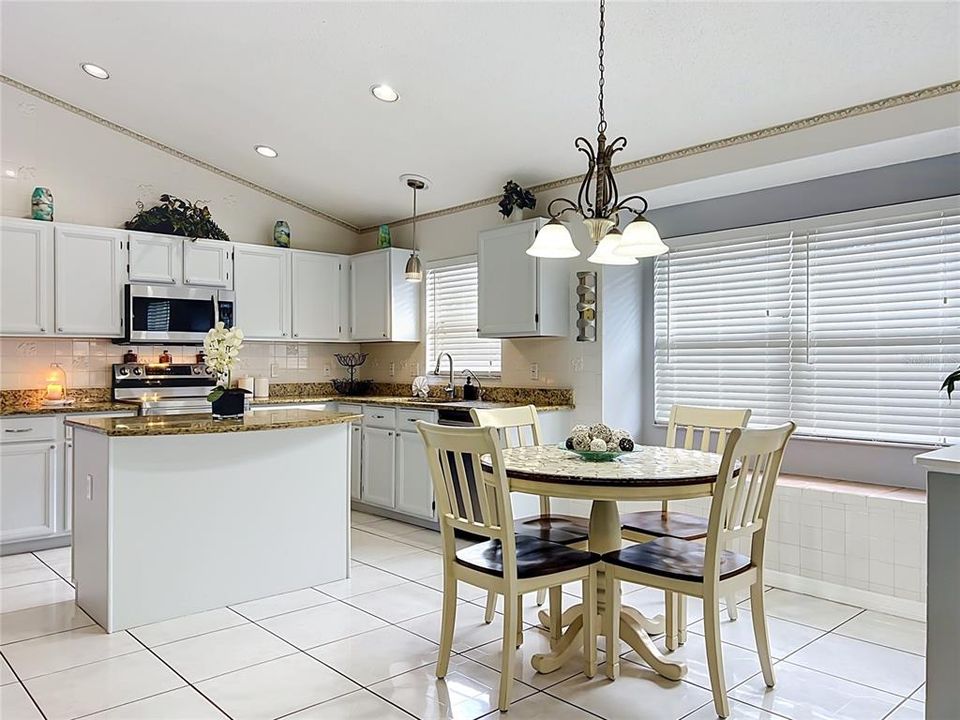 For Sale: $445,000 (4 beds, 2 baths, 1945 Square Feet)