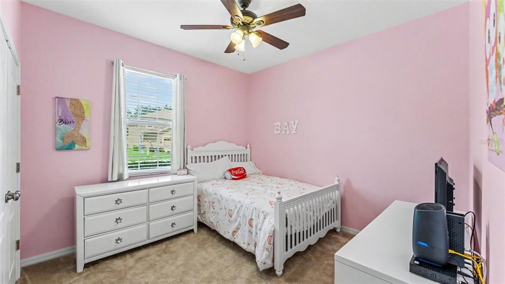 For Sale: $395,000 (4 beds, 2 baths, 1915 Square Feet)