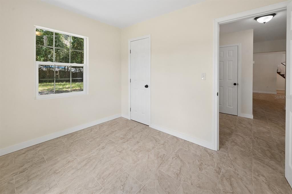 For Sale: $169,000 (4 beds, 1 baths, 1274 Square Feet)