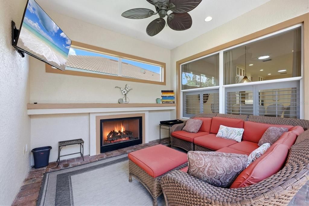 For Sale: $524,900 (3 beds, 2 baths, 2100 Square Feet)