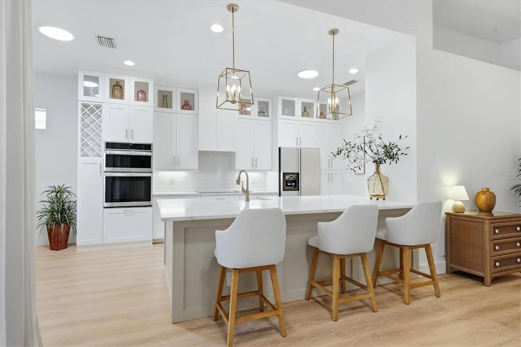 For Sale: $524,900 (3 beds, 2 baths, 2100 Square Feet)