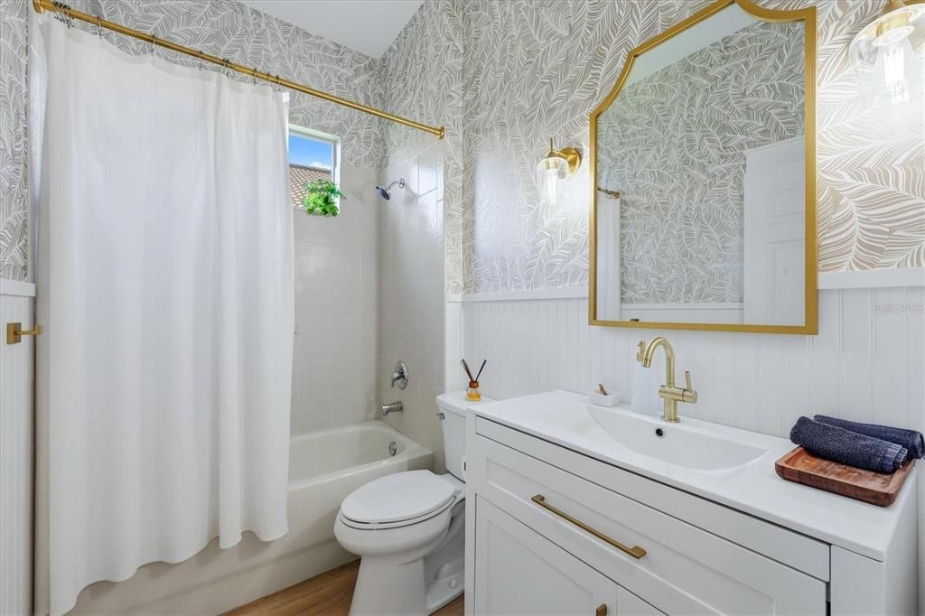For Sale: $524,900 (3 beds, 2 baths, 2100 Square Feet)