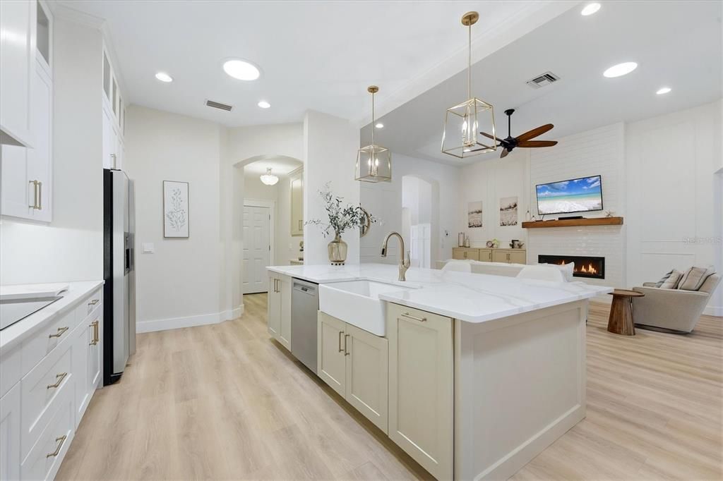 For Sale: $524,900 (3 beds, 2 baths, 2100 Square Feet)