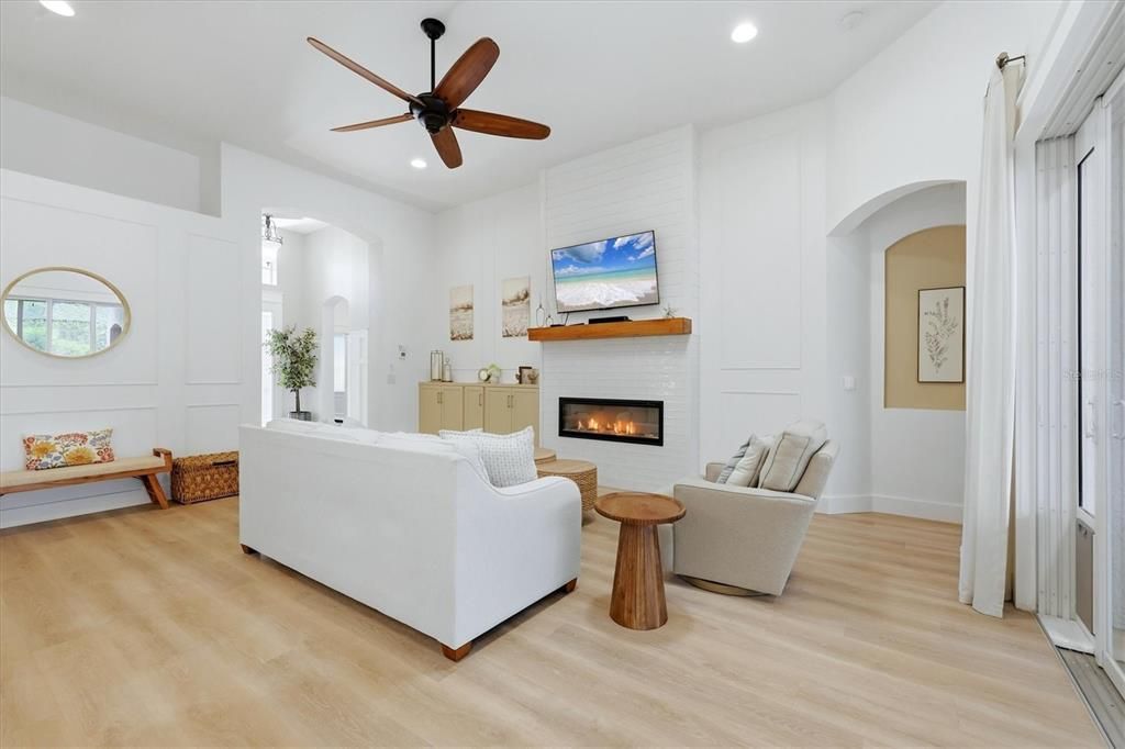 For Sale: $524,900 (3 beds, 2 baths, 2100 Square Feet)