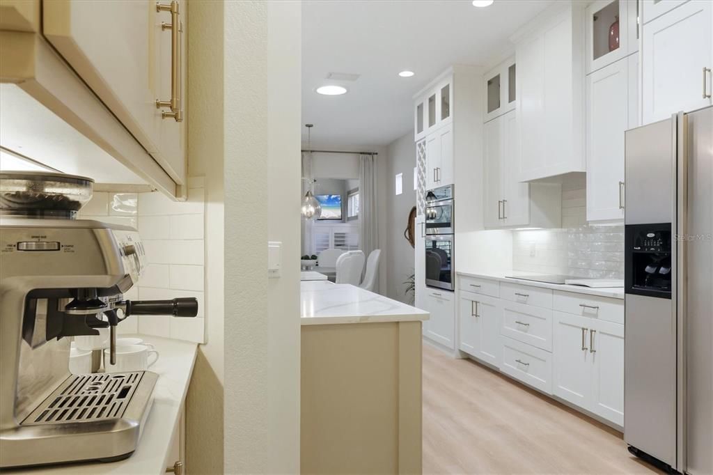 For Sale: $524,900 (3 beds, 2 baths, 2100 Square Feet)