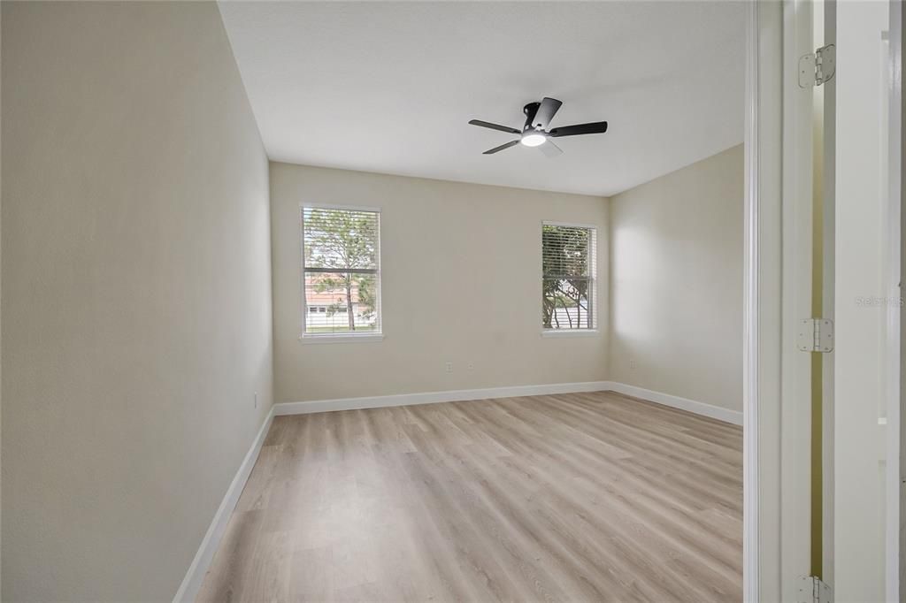 En Venta: $359,000 (3 camas, 2 baños, 1899 Pies cuadrados)