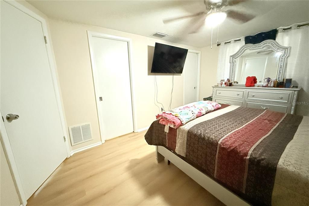 En Venta: $328,000 (3 camas, 2 baños, 1483 Pies cuadrados)