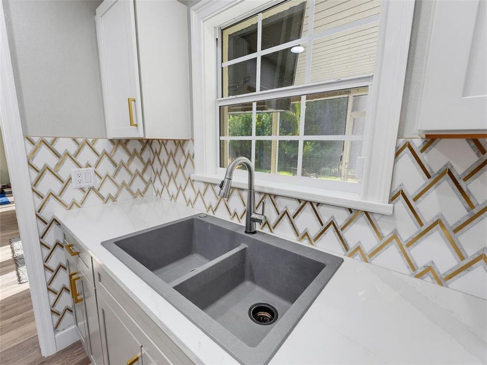 En Venta: $475,000 (3 camas, 2 baños, 1780 Pies cuadrados)