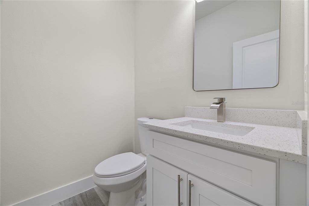 For Sale: $329,900 (4 beds, 2 baths, 1694 Square Feet)