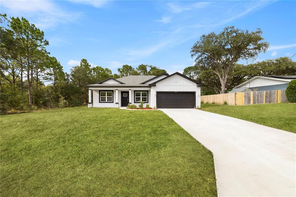 For Sale: $329,900 (4 beds, 2 baths, 1694 Square Feet)