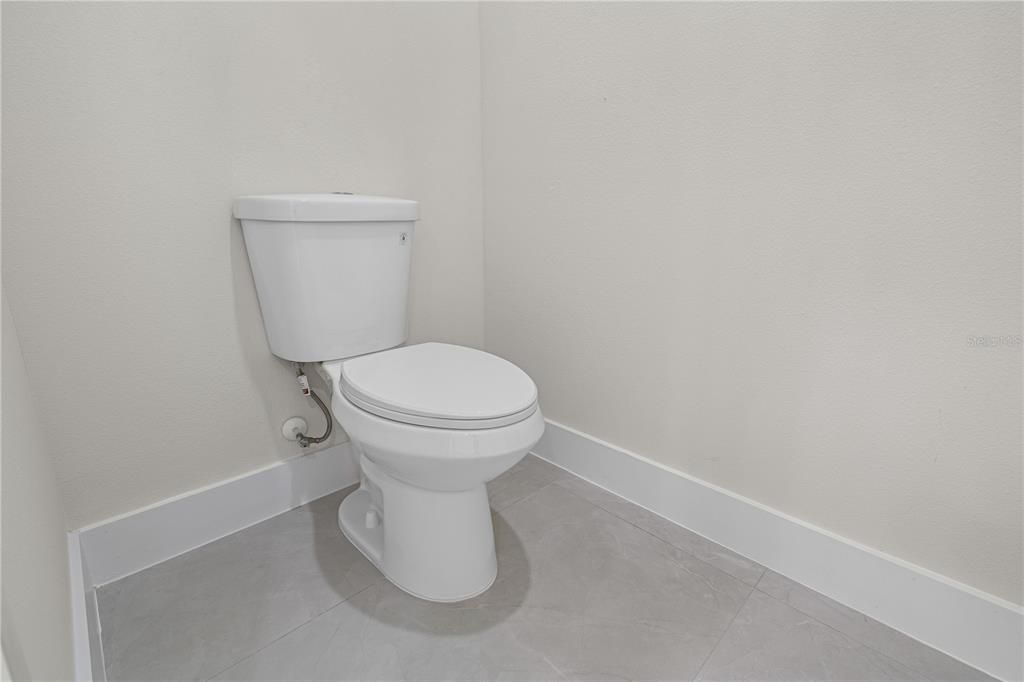 For Sale: $329,900 (4 beds, 2 baths, 1694 Square Feet)