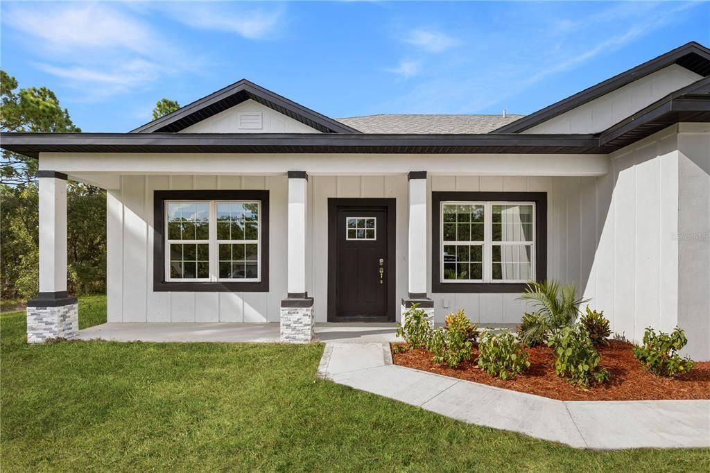For Sale: $329,900 (4 beds, 2 baths, 1694 Square Feet)