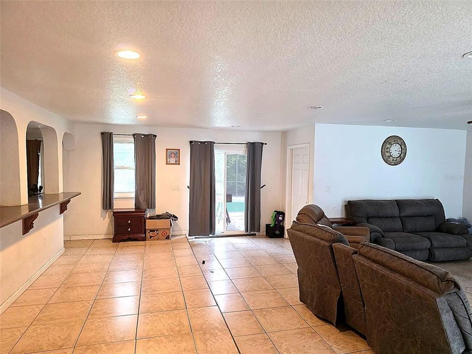For Sale: $399,000 (3 beds, 2 baths, 2314 Square Feet)