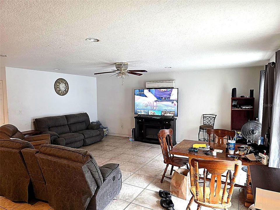 For Sale: $399,000 (3 beds, 2 baths, 2314 Square Feet)