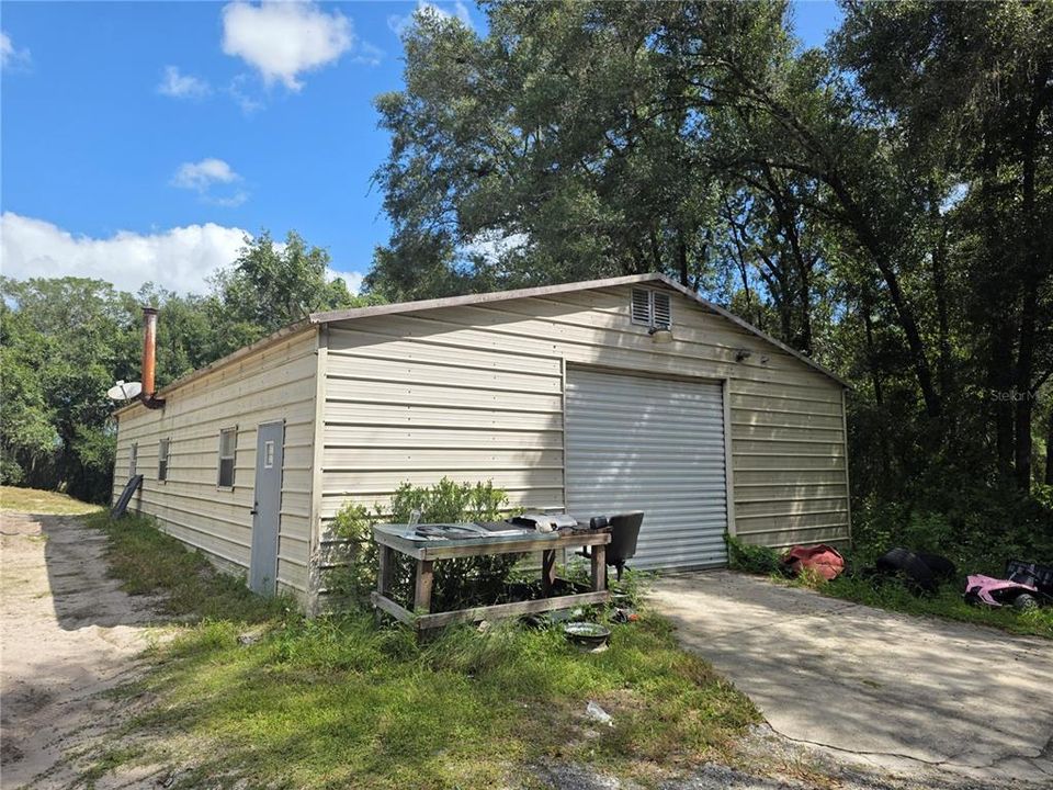 For Sale: $399,000 (3 beds, 2 baths, 2314 Square Feet)