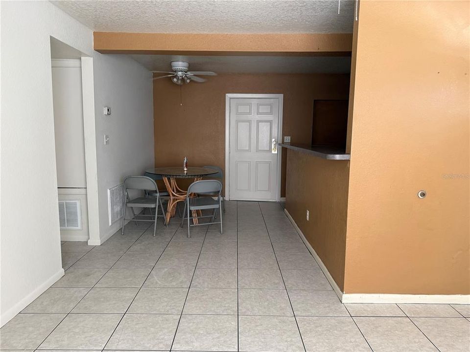 For Rent: $2,500 (5 beds, 3 baths, 1832 Square Feet)