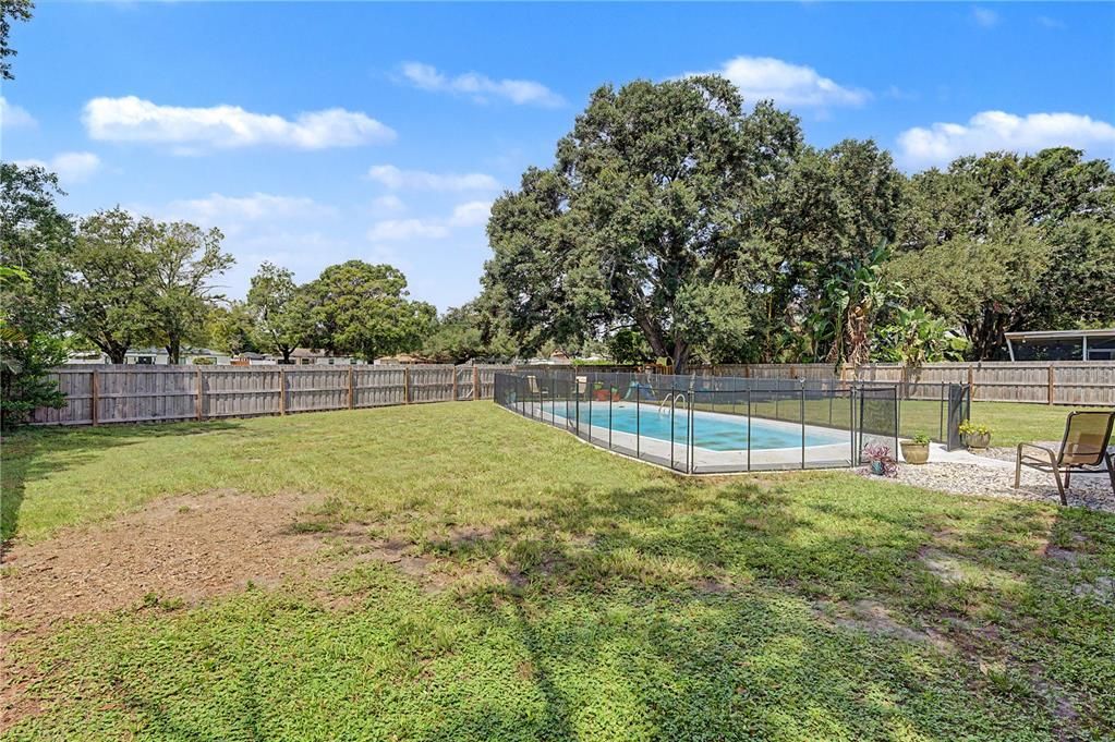 For Sale: $500,000 (4 beds, 2 baths, 1932 Square Feet)