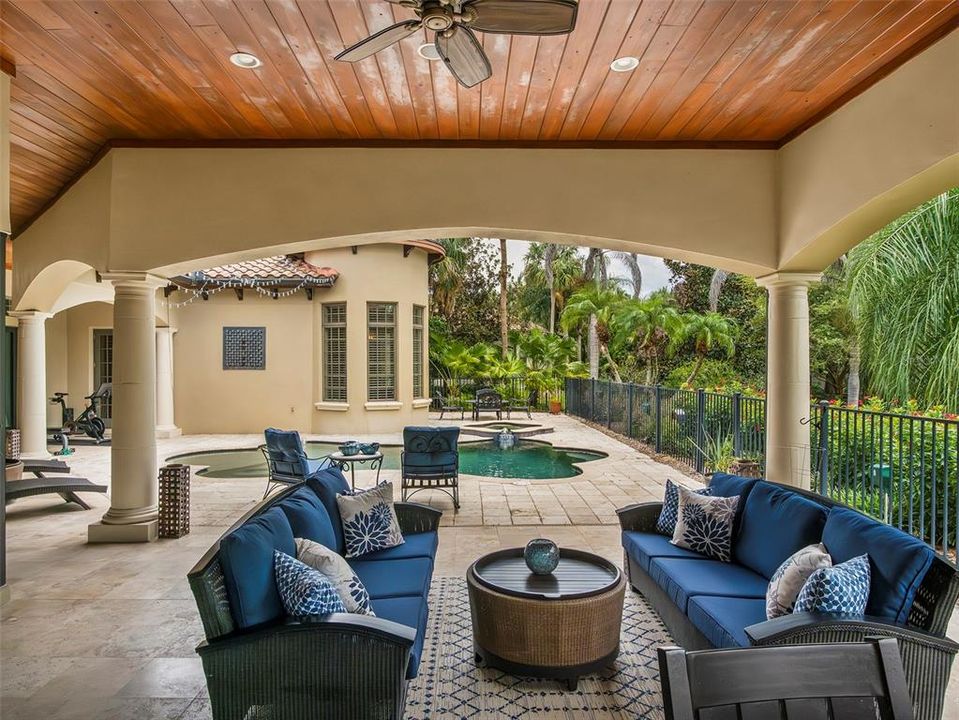 For Sale: $3,595,000 (3 beds, 3 baths, 4333 Square Feet)