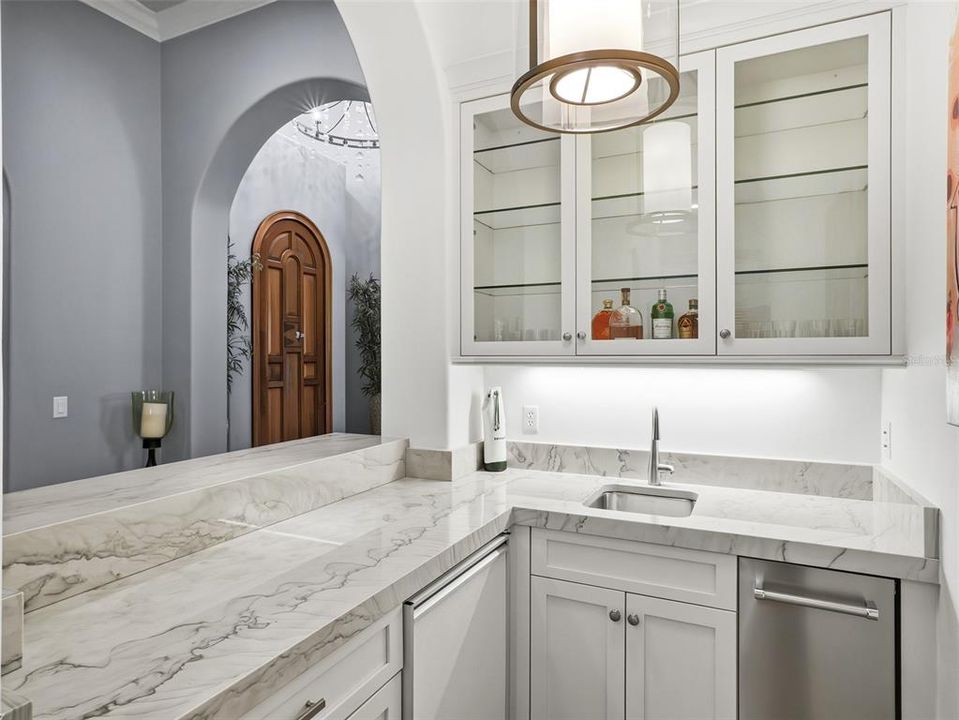For Sale: $3,595,000 (3 beds, 3 baths, 4333 Square Feet)