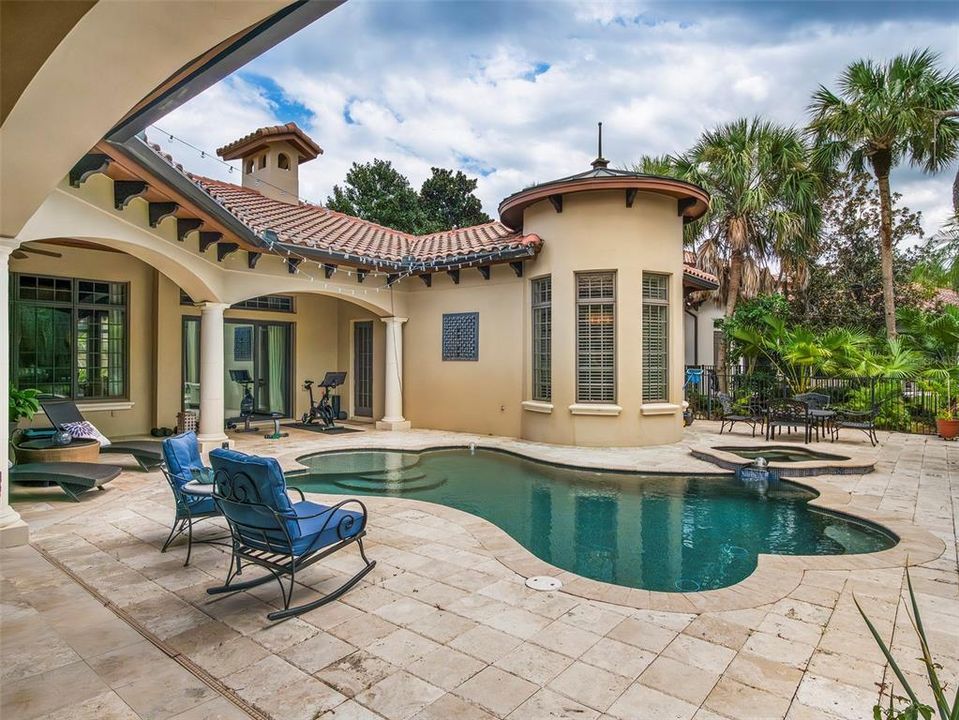 For Sale: $3,595,000 (3 beds, 3 baths, 4333 Square Feet)
