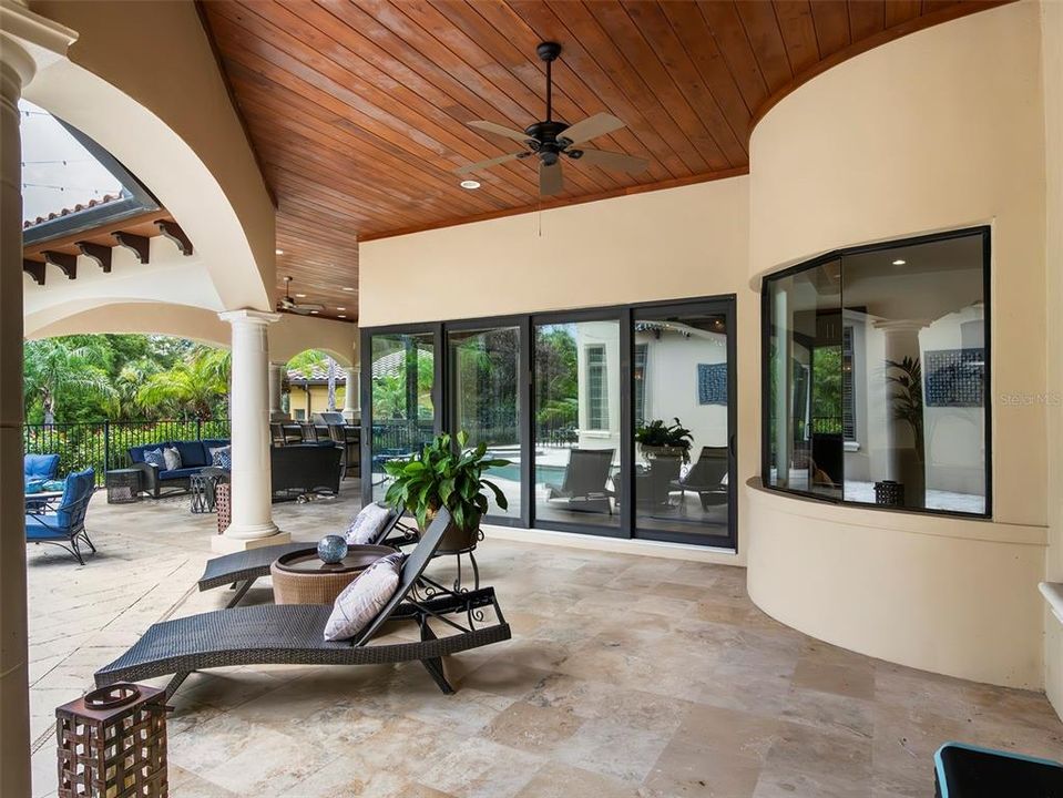 For Sale: $3,595,000 (3 beds, 3 baths, 4333 Square Feet)