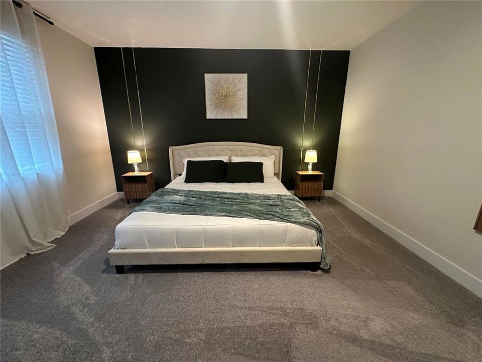 For Sale: $409,999 (4 beds, 3 baths, 1845 Square Feet)