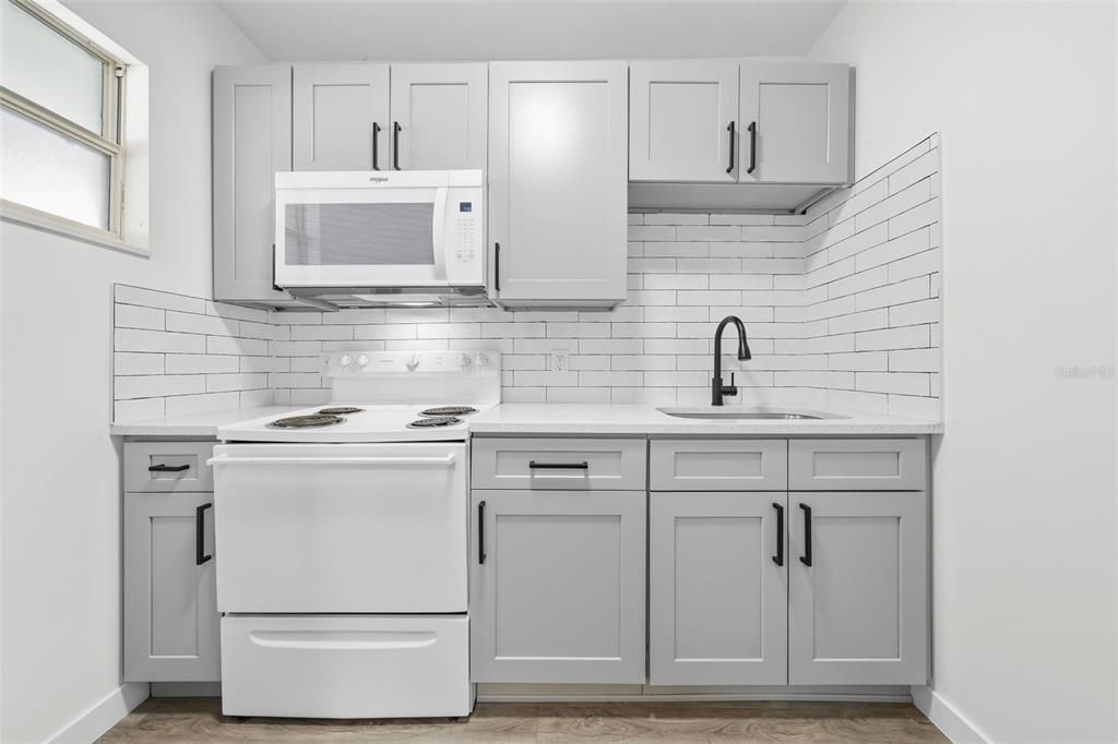 For Rent: $2,600 (4 beds, 3 baths, 2306 Square Feet)