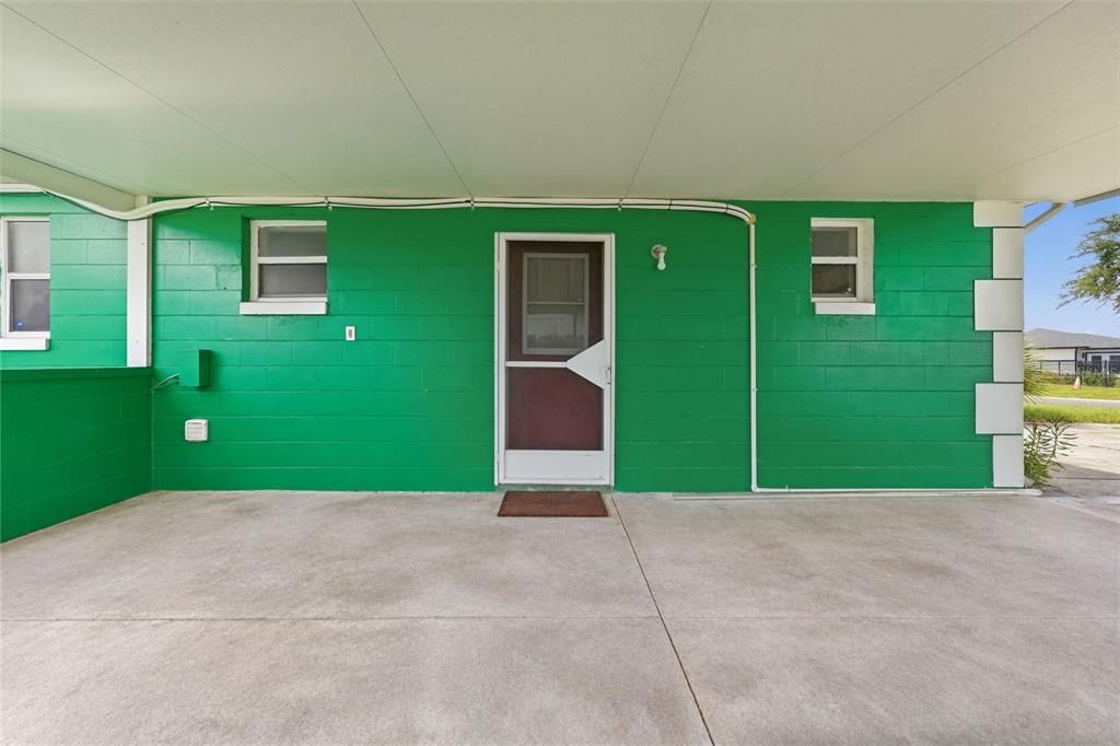 For Rent: $2,600 (4 beds, 3 baths, 2306 Square Feet)