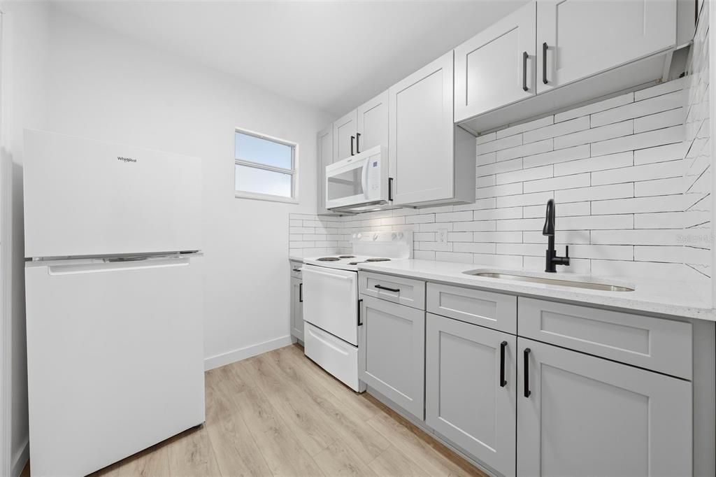 For Rent: $2,600 (4 beds, 3 baths, 2306 Square Feet)