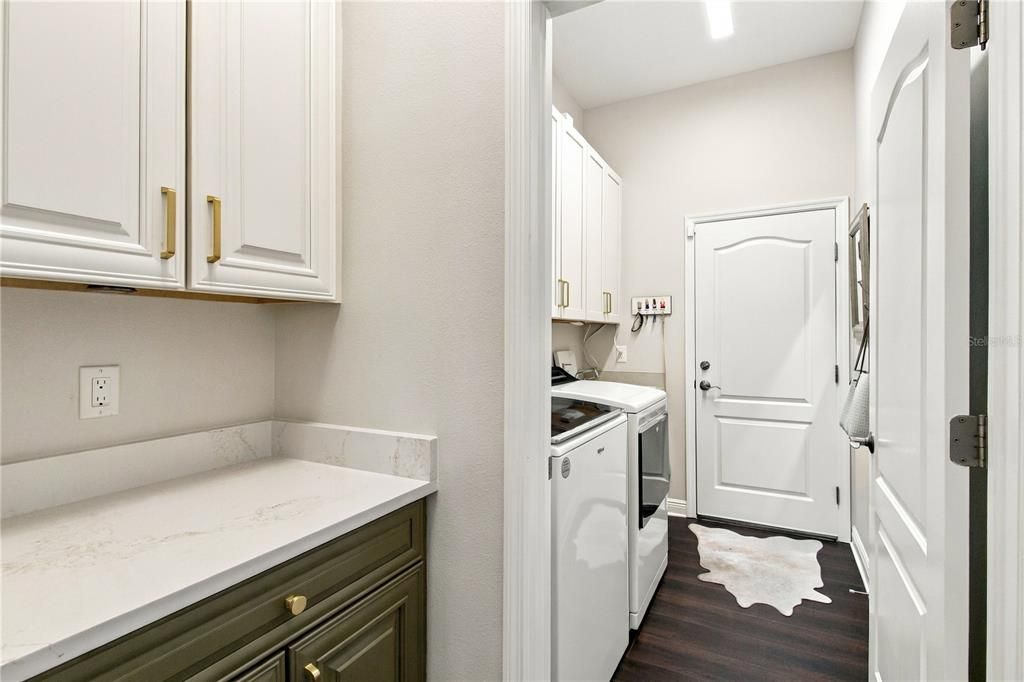 For Sale: $850,000 (4 beds, 3 baths, 2651 Square Feet)
