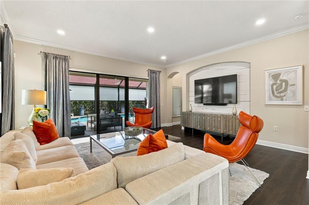 For Sale: $850,000 (4 beds, 3 baths, 2651 Square Feet)