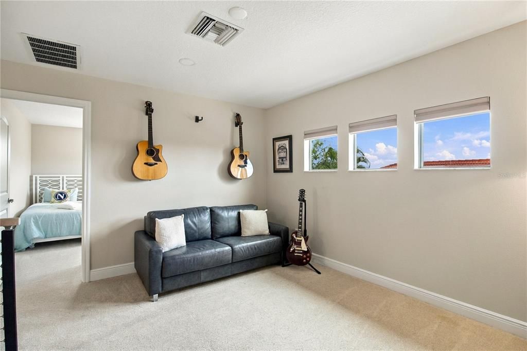 For Sale: $850,000 (4 beds, 3 baths, 2651 Square Feet)