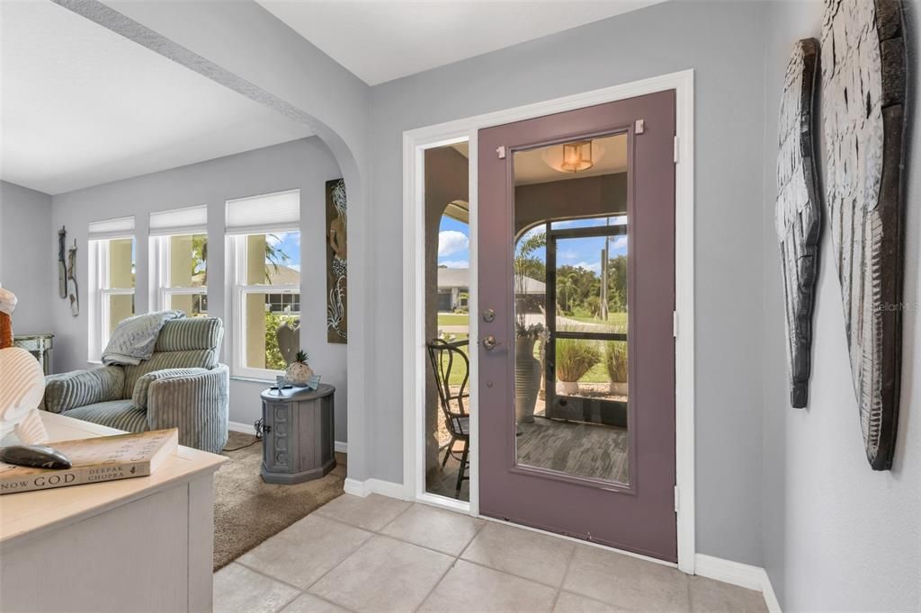 Active With Contract: $374,900 (3 beds, 2 baths, 1644 Square Feet)