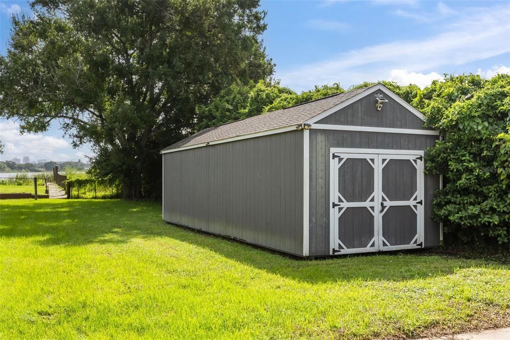 For Sale: $459,000 (3 beds, 2 baths, 1818 Square Feet)