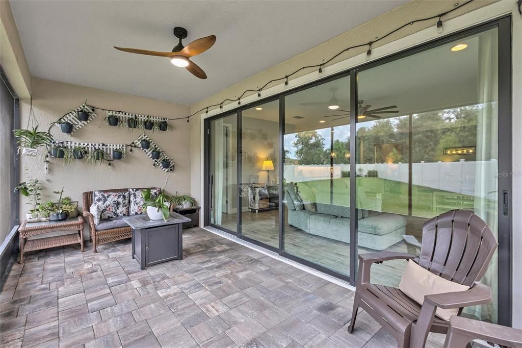 For Sale: $500,000 (3 beds, 3 baths, 2142 Square Feet)