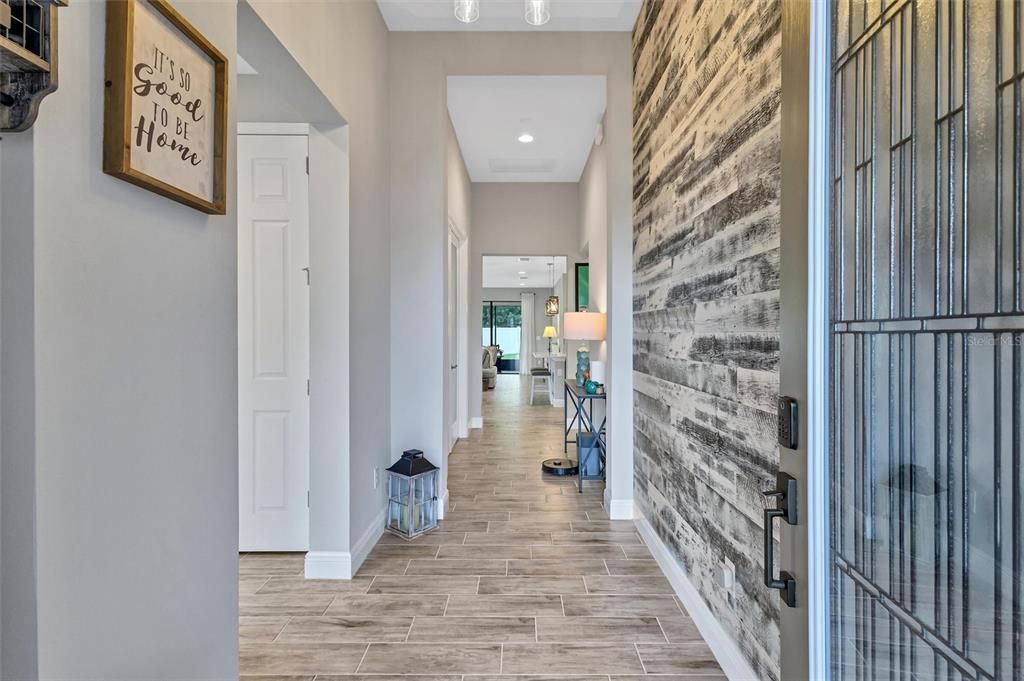 For Sale: $500,000 (3 beds, 3 baths, 2142 Square Feet)