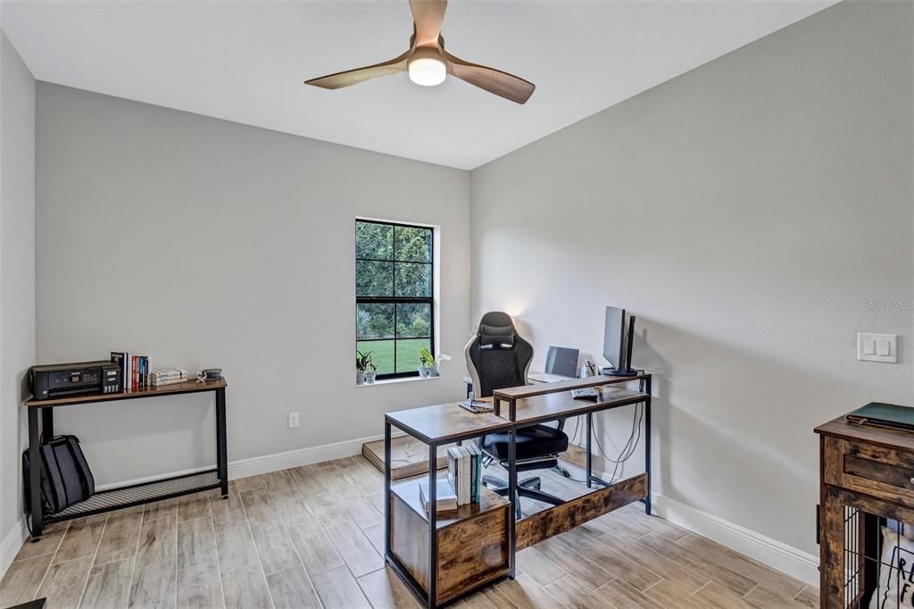 For Sale: $500,000 (3 beds, 3 baths, 2142 Square Feet)