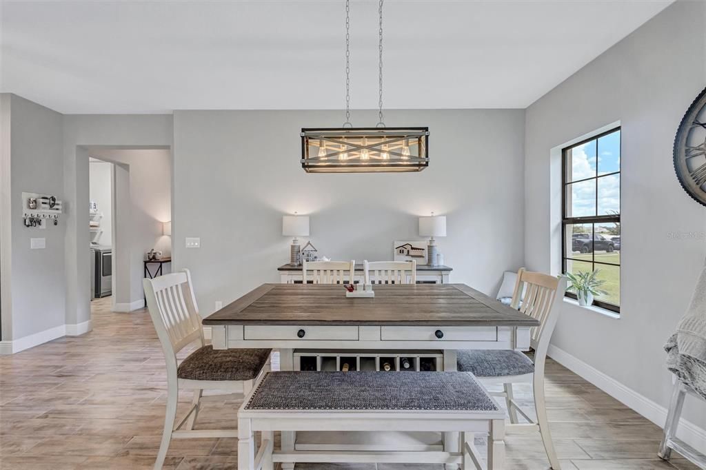 For Sale: $500,000 (3 beds, 3 baths, 2142 Square Feet)