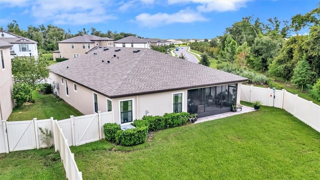 For Sale: $500,000 (3 beds, 3 baths, 2142 Square Feet)