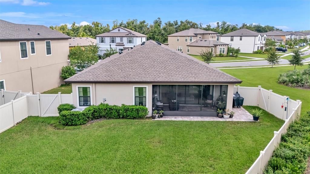 For Sale: $500,000 (3 beds, 3 baths, 2142 Square Feet)