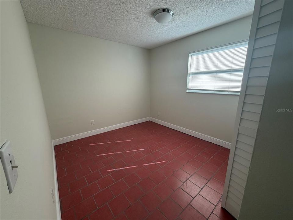 En Venta: $529,850 (6 camas, 0 baños, 2040 Pies cuadrados)