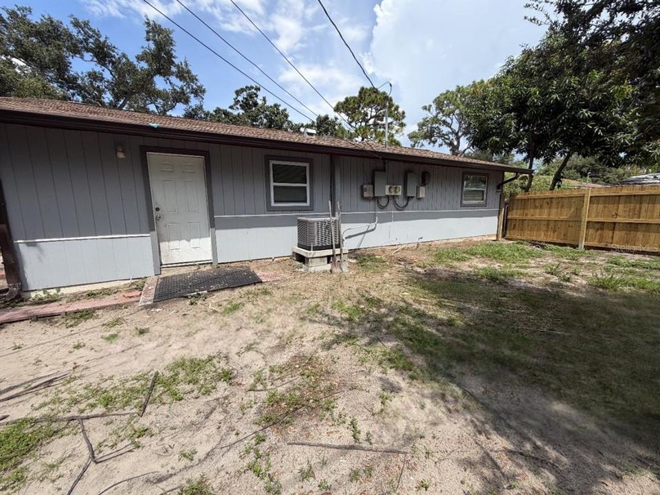 En Venta: $529,850 (6 camas, 0 baños, 2040 Pies cuadrados)