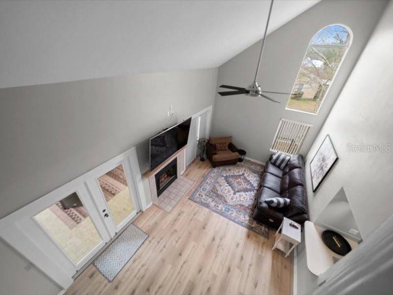 En Venta: $375,000 (3 camas, 2 baños, 1601 Pies cuadrados)
