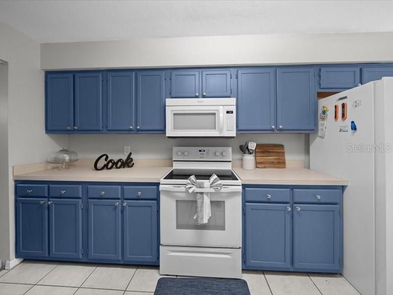 En Venta: $375,000 (3 camas, 2 baños, 1601 Pies cuadrados)
