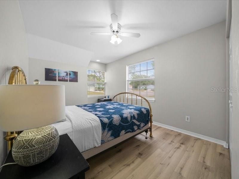 En Venta: $375,000 (3 camas, 2 baños, 1601 Pies cuadrados)