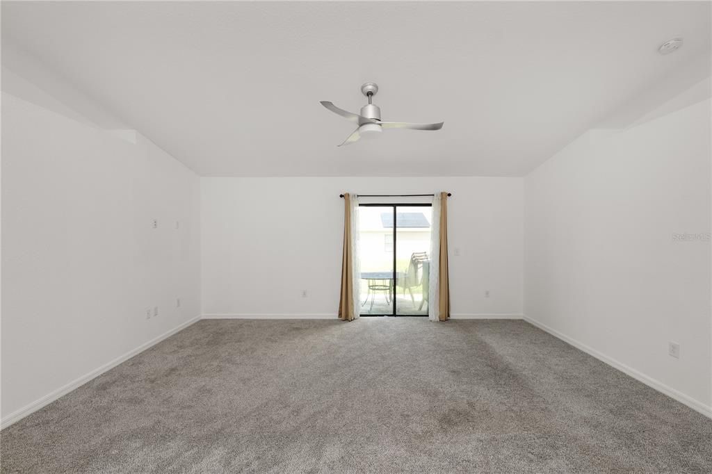 En Venta: $309,900 (3 camas, 2 baños, 1380 Pies cuadrados)
