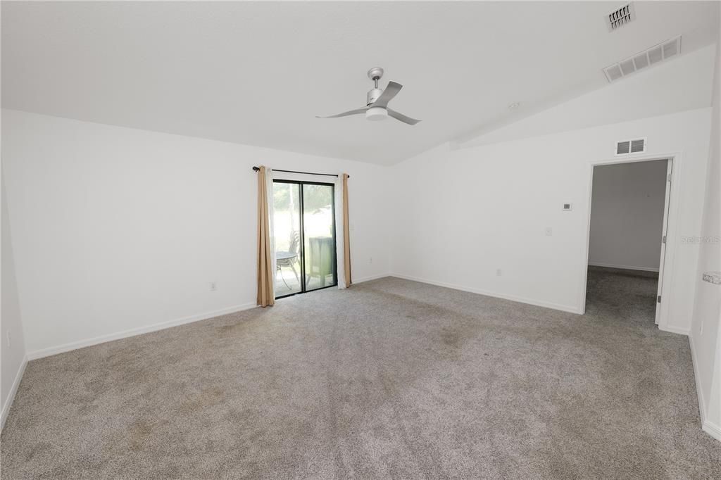 En Venta: $309,900 (3 camas, 2 baños, 1380 Pies cuadrados)