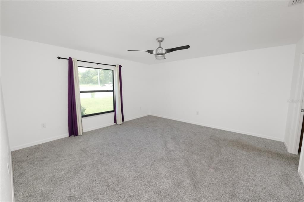 En Venta: $309,900 (3 camas, 2 baños, 1380 Pies cuadrados)