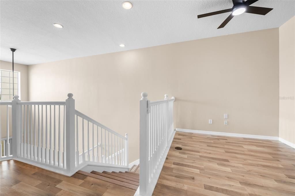 For Sale: $325,000 (3 beds, 2 baths, 2079 Square Feet)